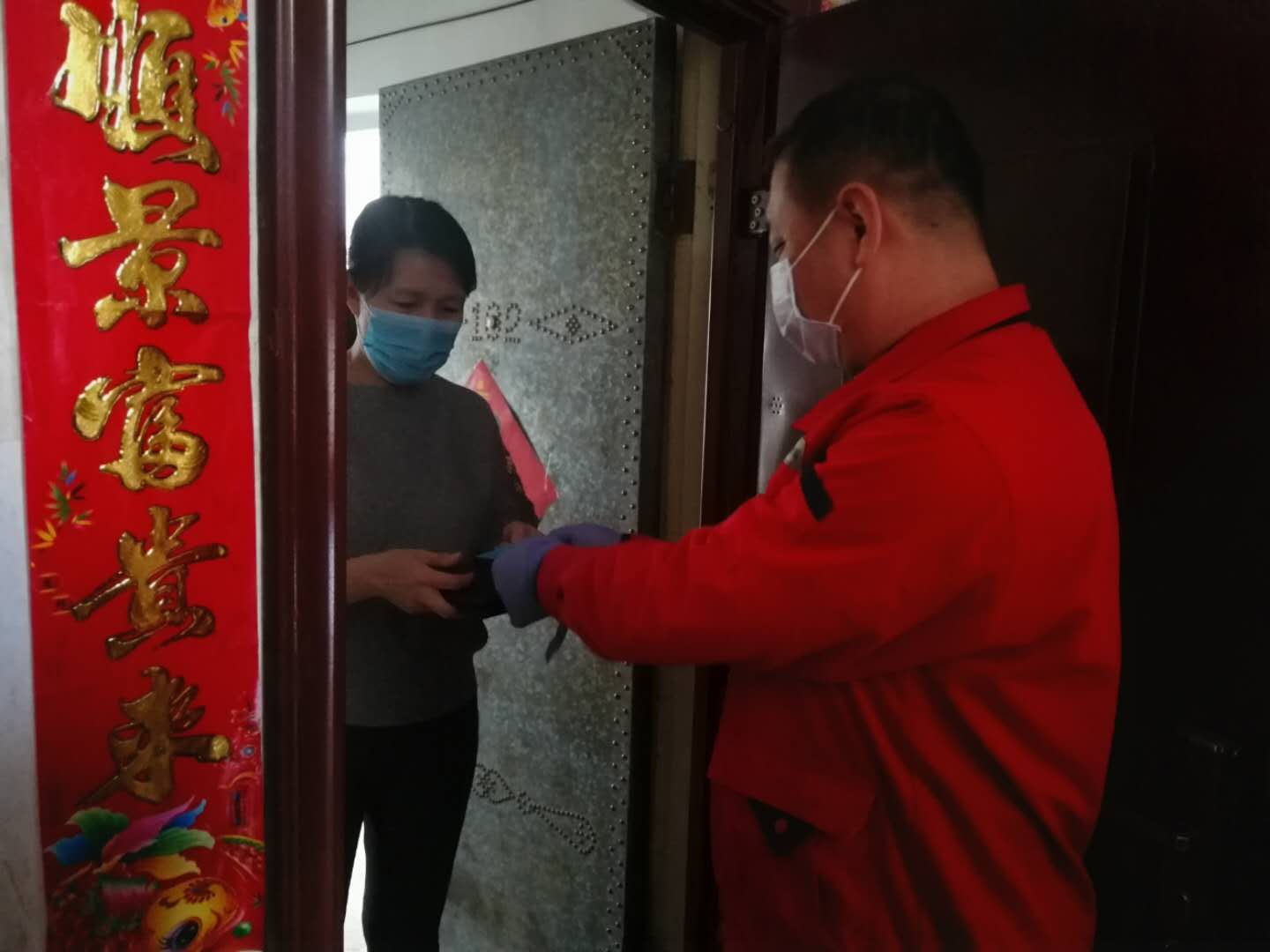 疫情防控，黨員在行動