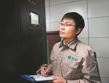 做電網(wǎng)安全運行的守護者——記天津城西供電公司電力調度控制中心主任仝新宇