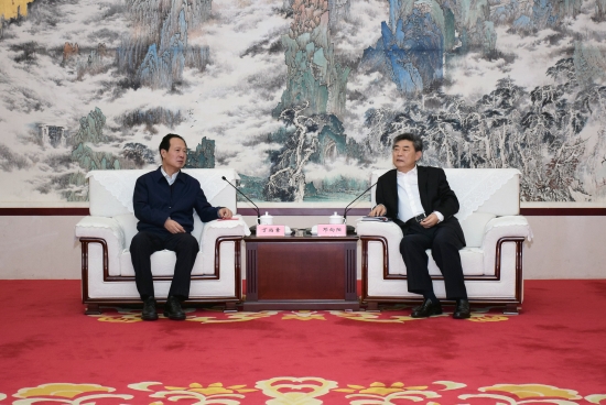 丁焰章拜會(huì)安徽省委常委、常務(wù)副省長(zhǎng)鄧向陽(yáng)