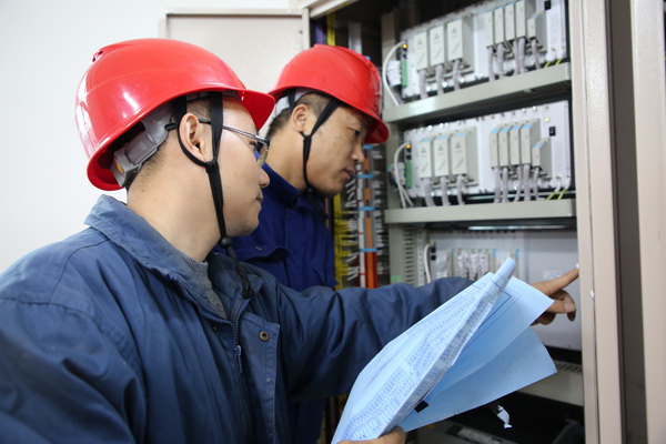 國網(wǎng)寧海縣供電公司：緊急消缺除隱患，筑牢電網(wǎng)“三防線”