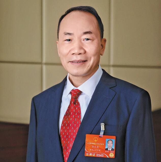 【兩會(huì)】國網(wǎng)黑龍江省電力有限公司董事長、黨委書記李永萊：扛牢保供電政治責(zé)任 推動(dòng)能源綠色低碳轉(zhuǎn)型
