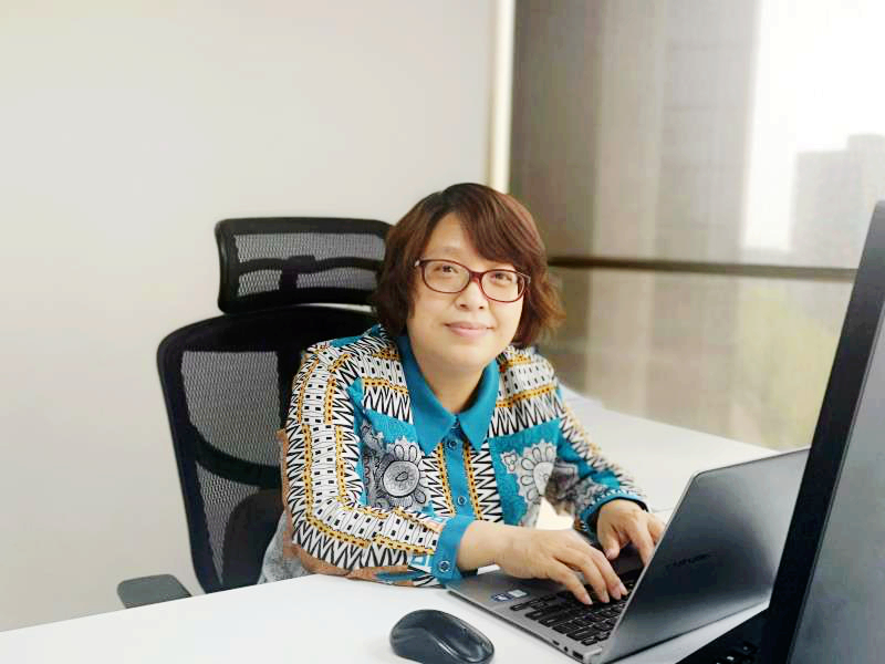 首都最美巾幗奮斗者尹洪苓：以奮斗的姿態(tài)，砥礪前行 展現(xiàn)新時代“她風(fēng)采”