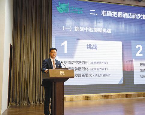 全身心投入，服務保障有溫度——記國家電網(wǎng)公司特等勞模楊艷勇