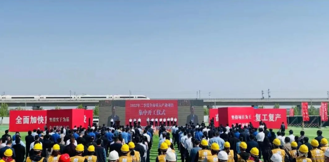東方日升、晶科、阿特斯同時(shí)擴(kuò)產(chǎn)！