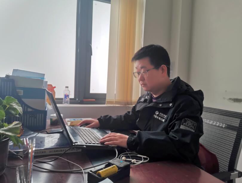 劉凡武：砥礪深耕志未泯，不負(fù)山河不負(fù)卿