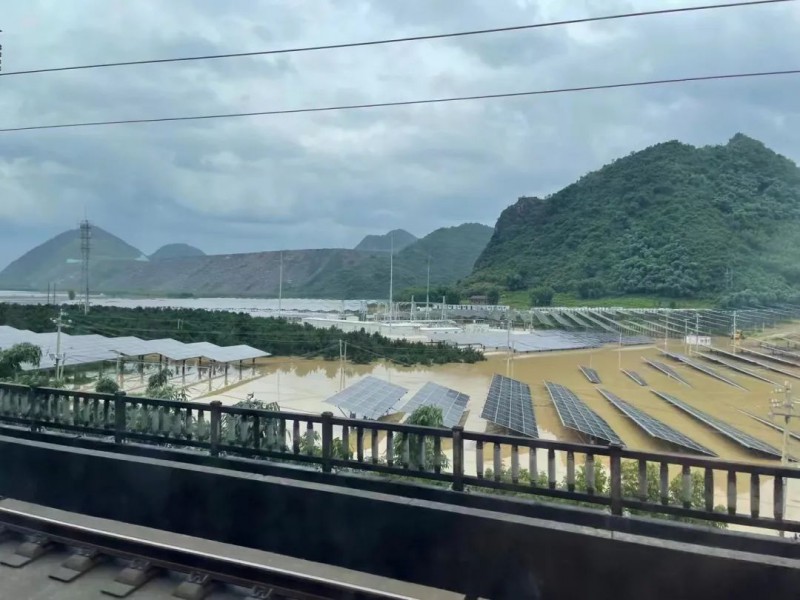 地面電站秒變漂浮電站，又一光伏電站被水淹！
