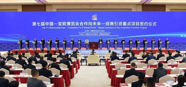 鋁業(yè)巨頭600億元進(jìn)軍光伏，建設(shè)30萬(wàn)噸多晶硅、20GW硅片、6GW電站等