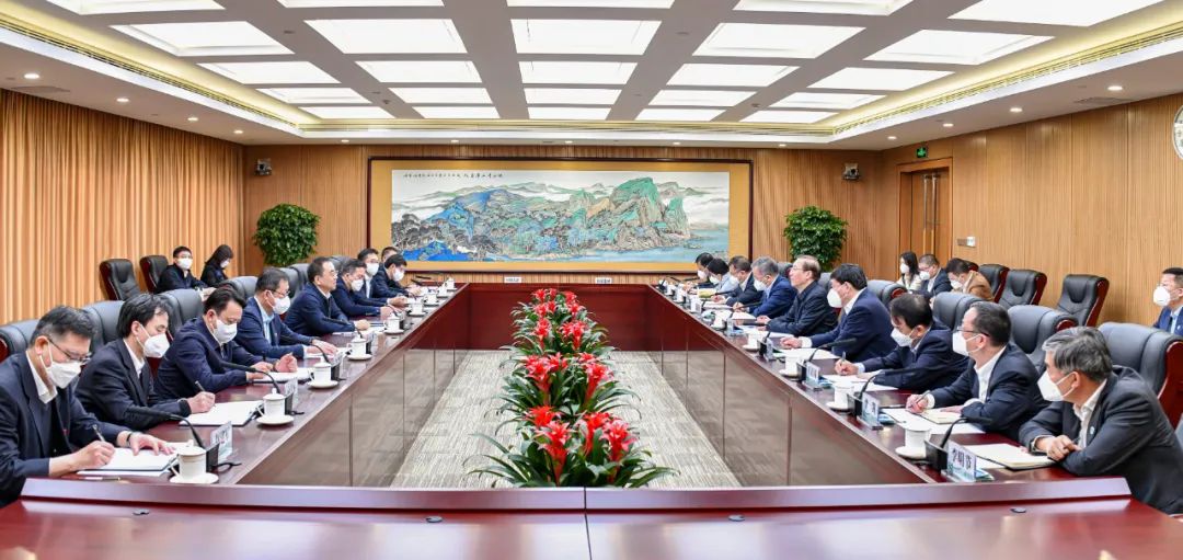 鄒磊、劉明勝與國家電網(wǎng)董事長辛保安、總經(jīng)理張智剛會(huì)談