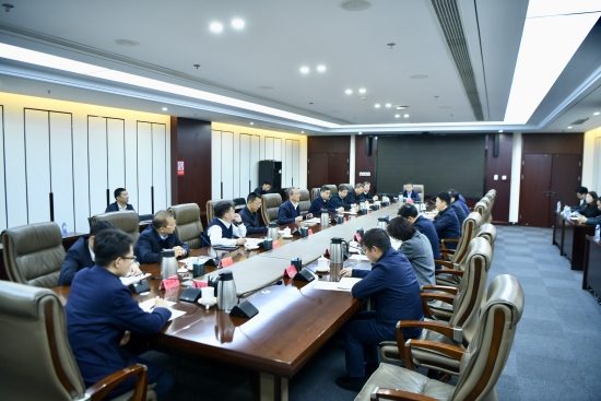 王斌與南昌市委常委、高新區(qū)黨工委書記王萬征會談