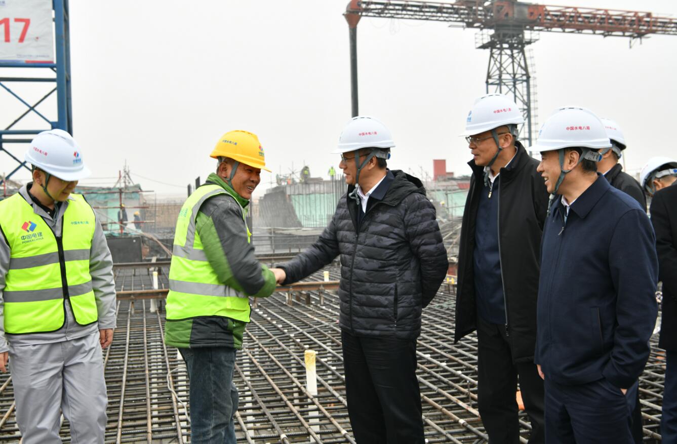 中國電建黨委副書記、總經(jīng)理王斌赴基層開展安全生產(chǎn)督導(dǎo)并調(diào)研