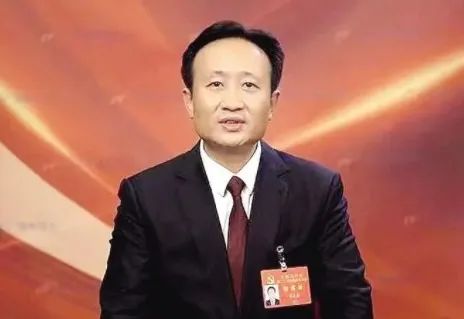 衣立東任國(guó)網(wǎng)四川省電力公司董事長(zhǎng)、黨委書(shū)記