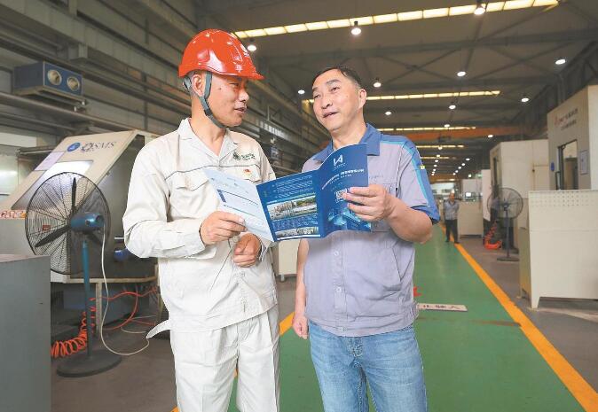 齊登峰： 變的是崗位，不變的是讓客戶用好電