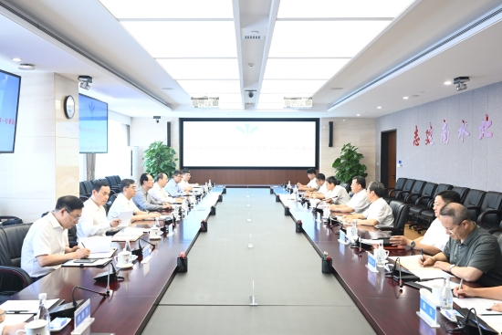 中國電建黨委書記、董事長丁焰章與中國南水北調(diào)集團黨組書記、董事長蔣旭光會談