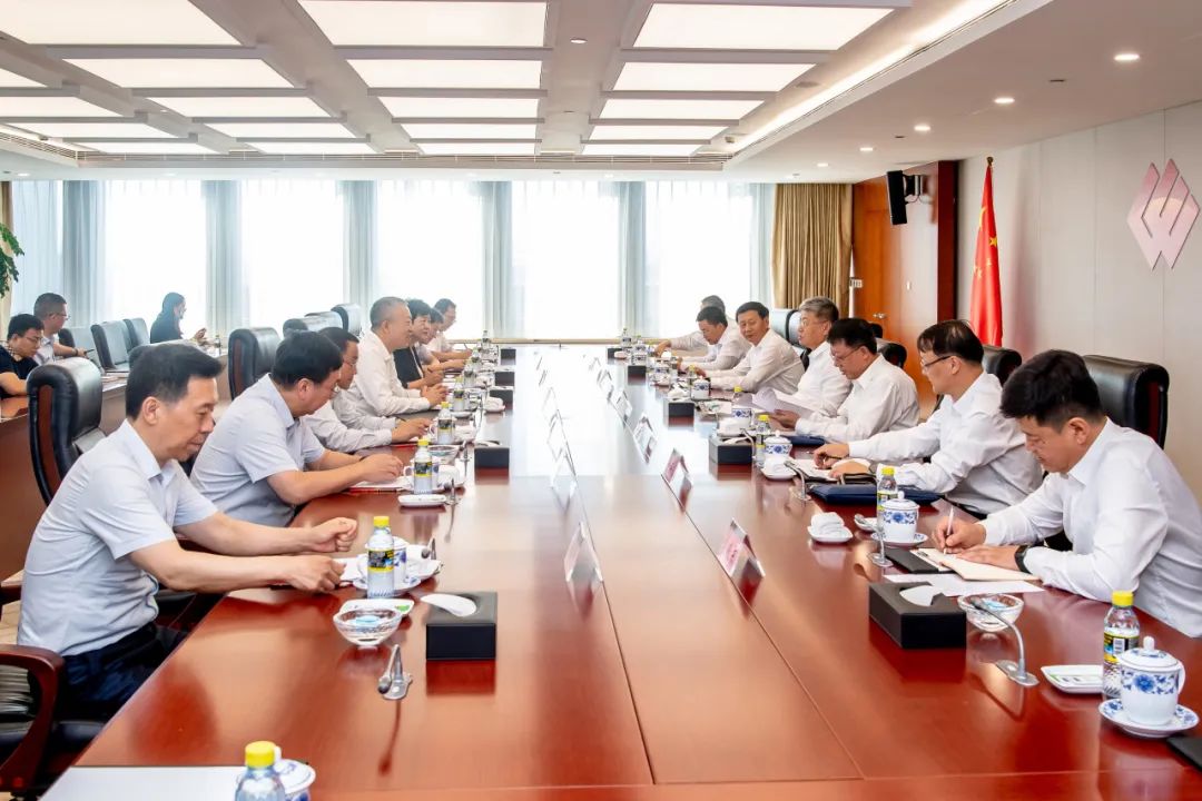 國家能源集團(tuán)黨組書記、董事長劉國躍會(huì)見包頭市委副書記、市長張銳