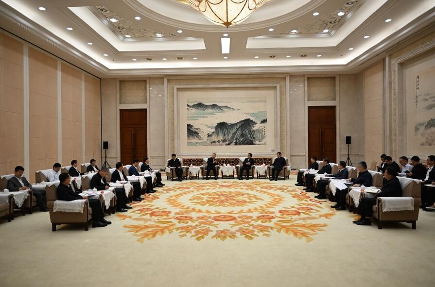 三峽集團(tuán)董事長、黨組書雷鳴山拜會江蘇省委書記信長星、 省長許昆林