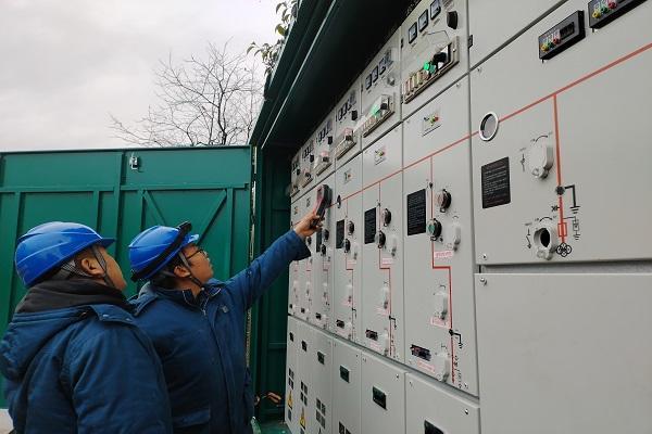 國網泰安供電公司加強線路設備巡視，備戰(zhàn)雨雪寒潮天氣