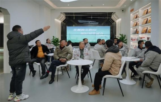 怡能集團(tuán)以沉浸式安全教育，為電力施工準(zhǔn)入賦能
