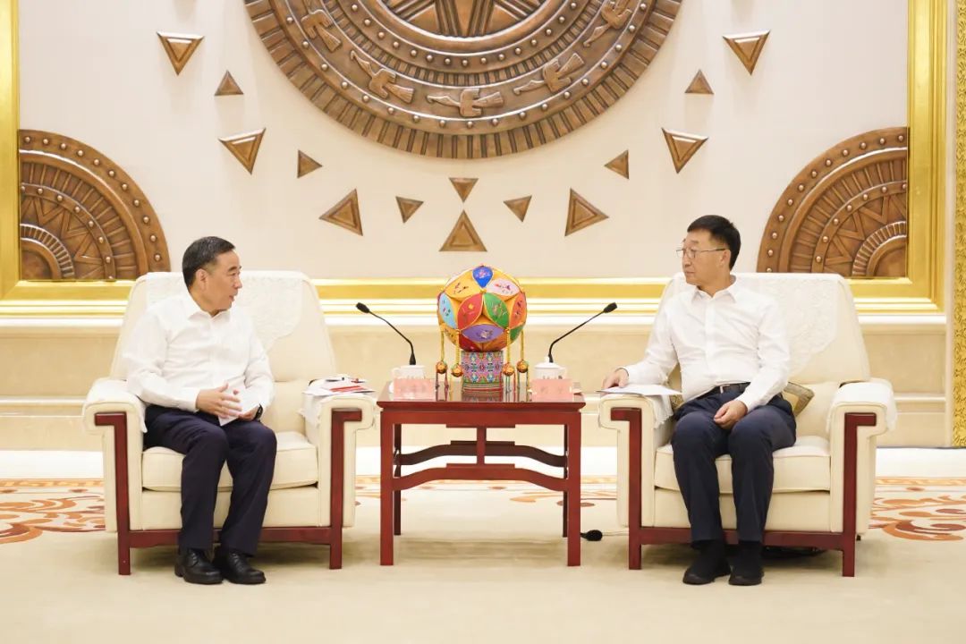 中國能建黨委書記、董事長宋海良拜會(huì)廣西壯族自治區(qū)黨委書記劉寧