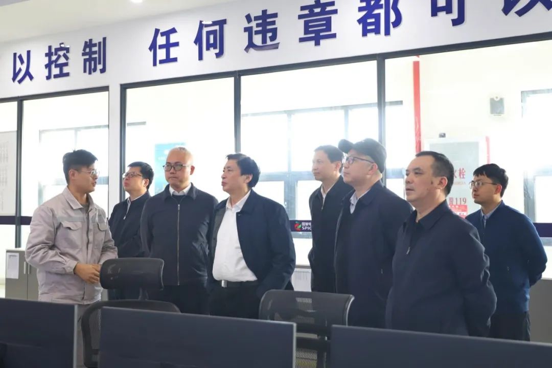 中國(guó)工程院院士謝和平調(diào)研前詹風(fēng)電、前詹港電