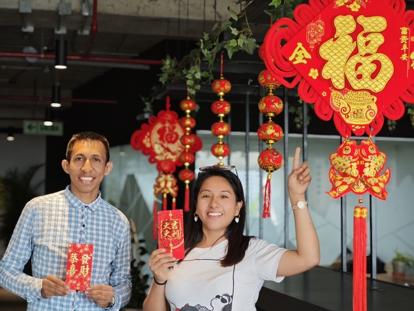 【新春走基層】濃濃年味暖人心，海外職工共迎春