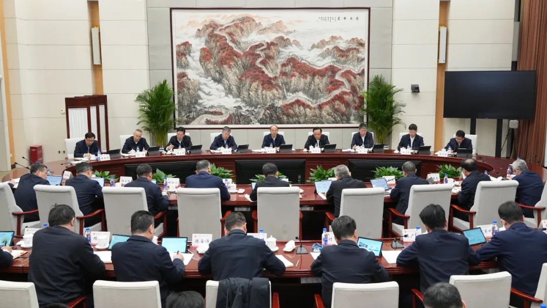 中國石油集團碳達峰碳中和、新興產(chǎn)業(yè)領(lǐng)導(dǎo)小組會議召開