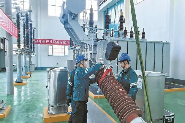山西晉城供電研制組合器具，變壓器高壓套管吊裝無(wú)須登高