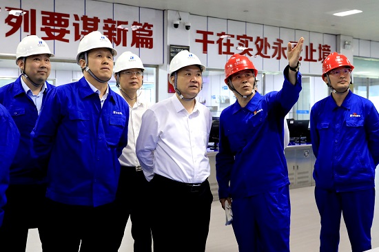 中國華能集團(tuán)董事長溫樞剛到鶴崗電廠、伊春熱電督導(dǎo)調(diào)研生態(tài)環(huán)保及安全生產(chǎn)工作