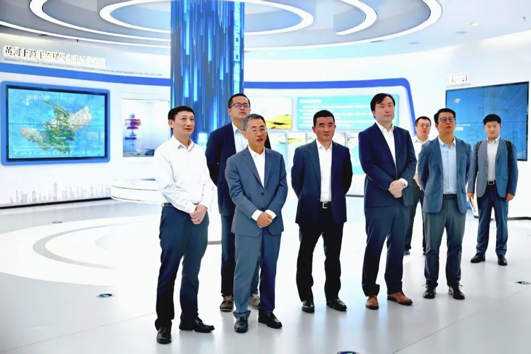 黃河公司黨委書記、董事長姚小彥會見華為董事、華為數(shù)字能源總裁侯金龍