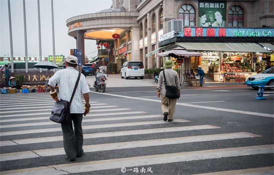 東興 中越邊境的窗口城市，一眼望兩國(guó)的商貿(mào)樞紐